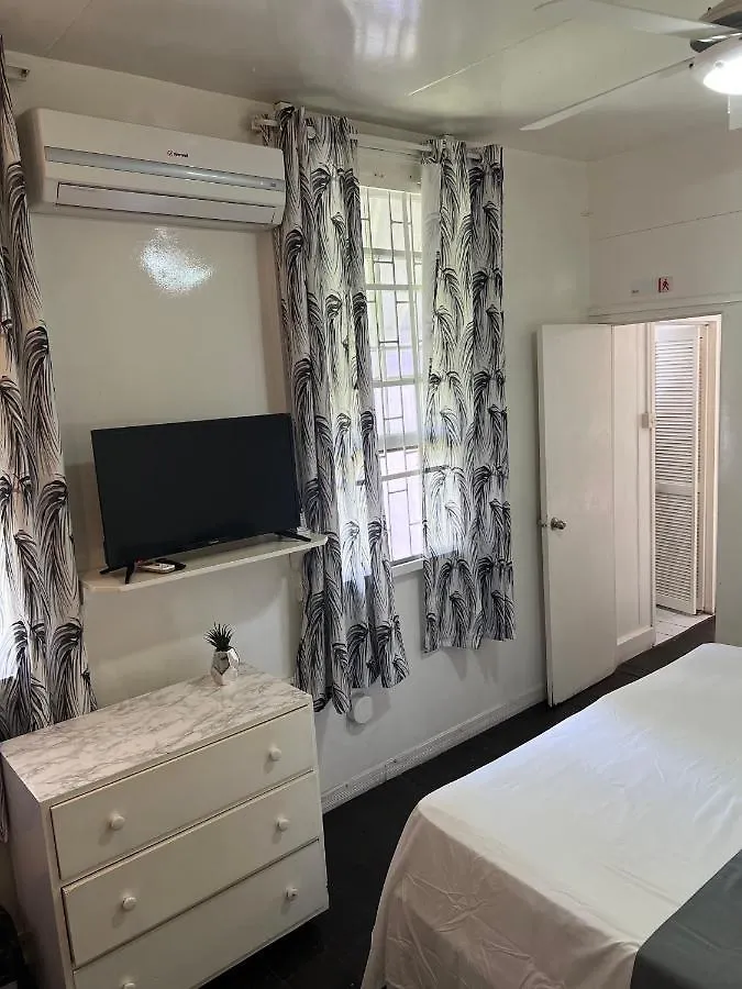 Beach Guest House Cleverdale Bridgetown